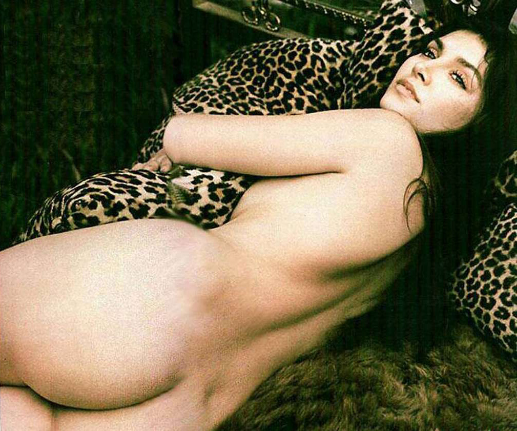 Hot latina blowjobs Courtney cox masturbate